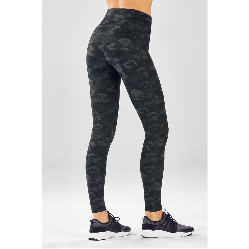 High Waisted Camo Powerhold Leggings
